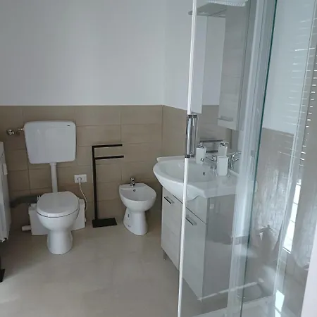 The Pope At The Window Tatil Evi