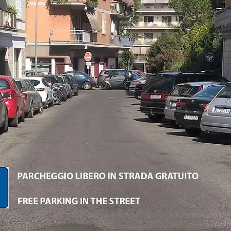 The Pope At The Window Tatil Evi